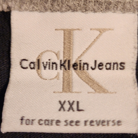 Vintage Calvin Klein Jeans Black T-Shirt - Picture 4 of 4